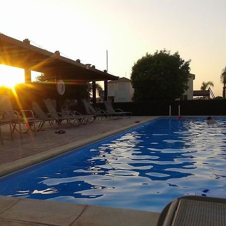 Sunset Garden Villa Periwolia Zewnętrze zdjęcie